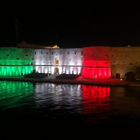 Downtown Lodge Museum Taranto Exterior foto